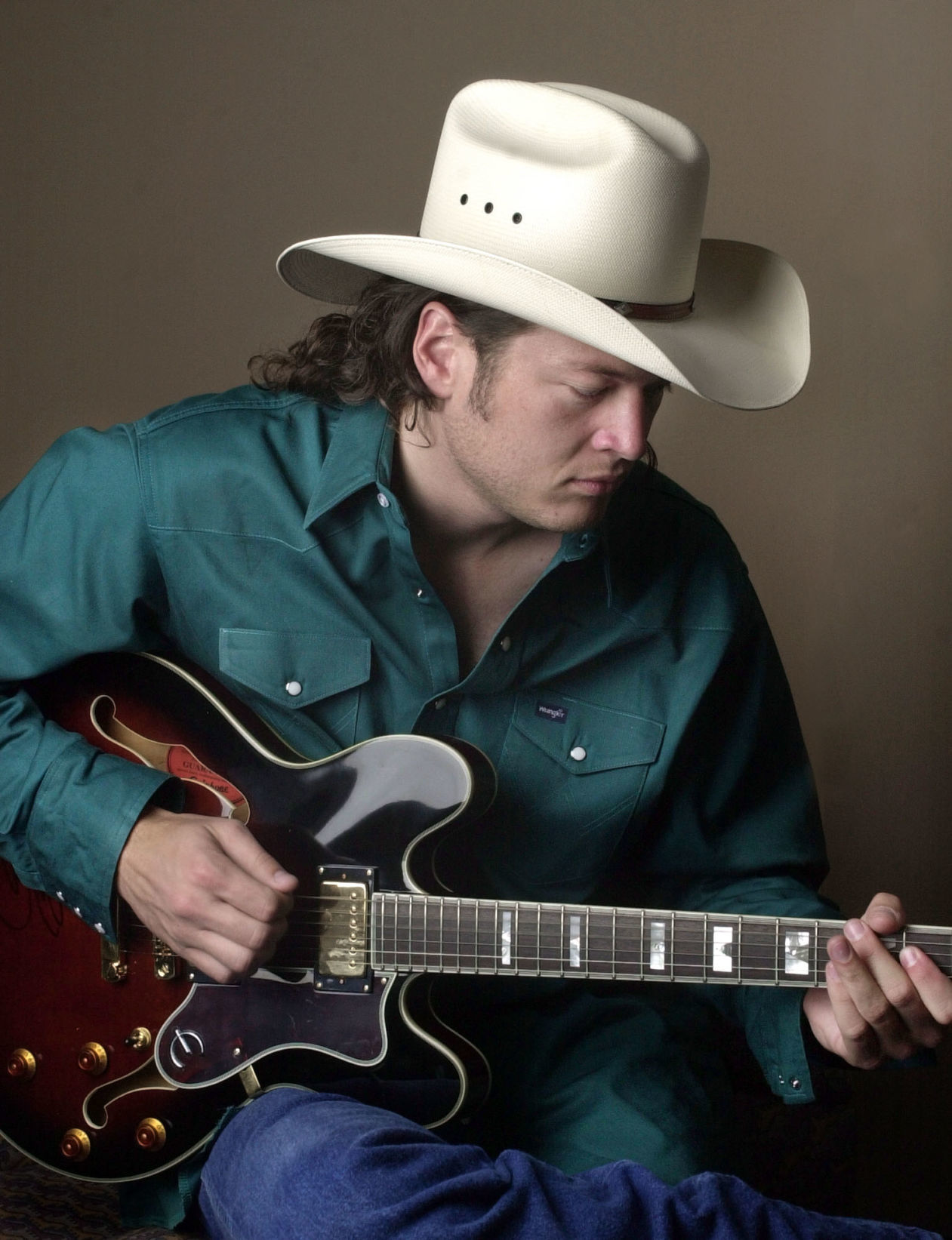 Blake Shelton in 2001